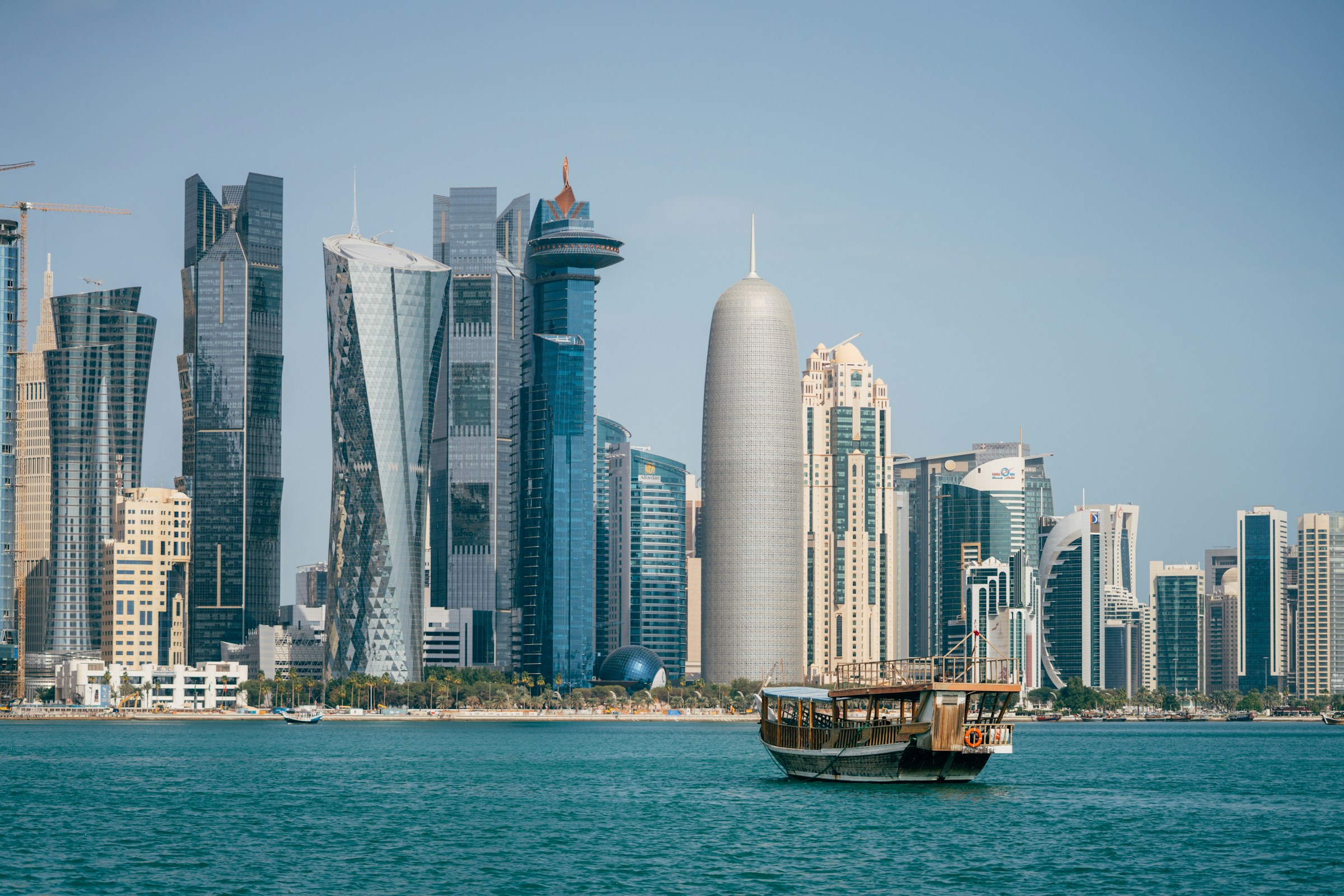 visit qatar 5lplbkqte4k unsplash